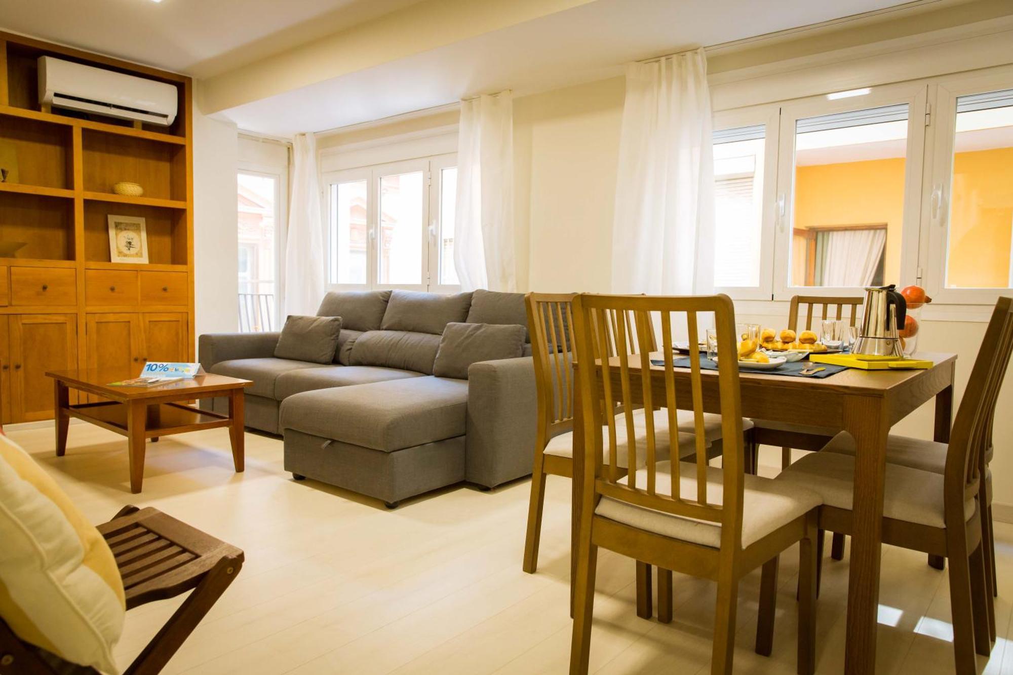 Apartments Holidays2Malaga City Center Eksteriør billede